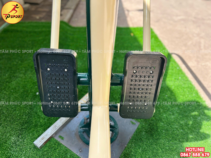 Thiết bị thể dục đa năng đạp chân, xà kép ngoài trời DN-013