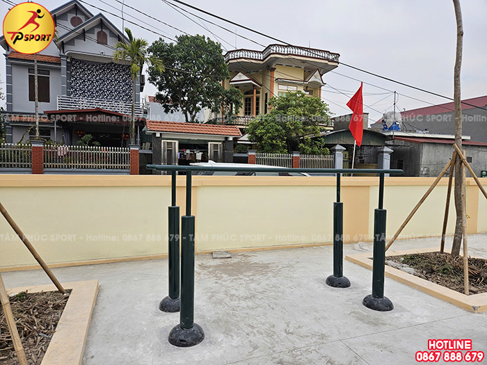 Thiết bị xà kép ngoài trời 4 trụ PT-017