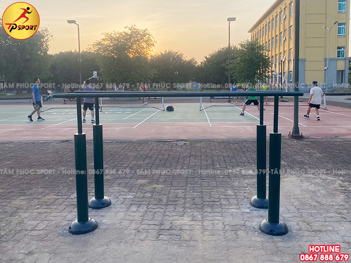 Thiết bị xà kép ngoài trời 4 trụ PT-017