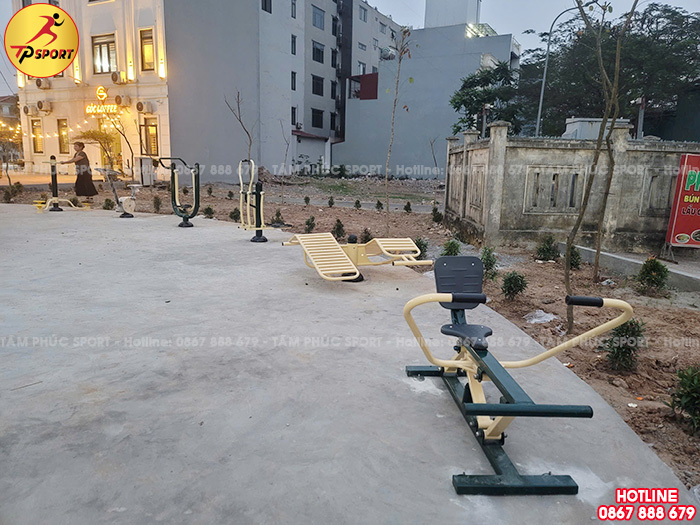 Lắp đặt thiết bị thể dục ngoài trời cho sân tập thể cộng đồng tại tỉnh Bắc Ninh