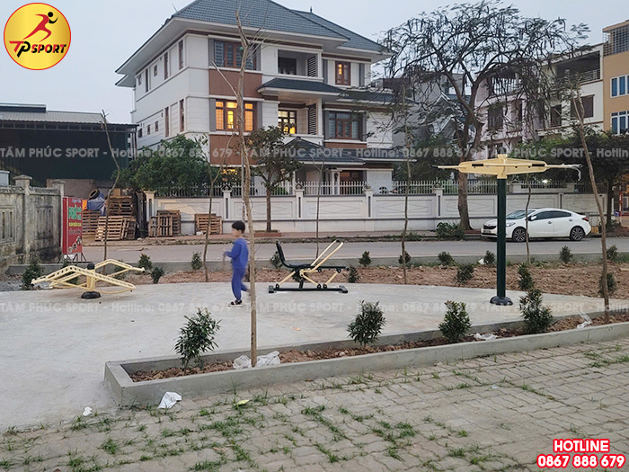 Lắp đặt thiết bị thể dục ngoài trời cho sân tập thể cộng đồng tại tỉnh Bắc Ninh