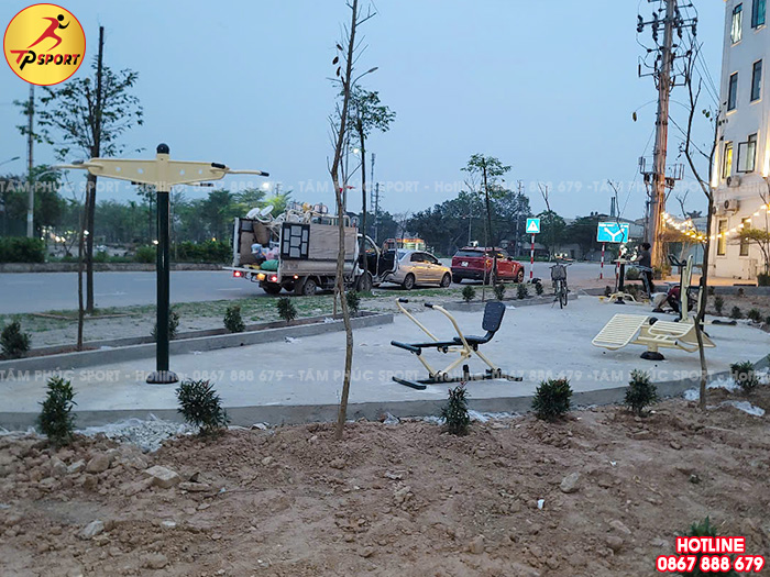 Lắp đặt thiết bị thể dục ngoài trời cho sân tập thể cộng đồng tại tỉnh Bắc Ninh
