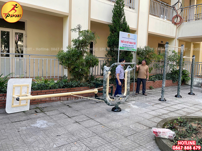 Thi công lắp đặt thiết bị tập luyện thể dục ngoài trời cho sân tập thể tại Ứng Hòa, Hà Nội