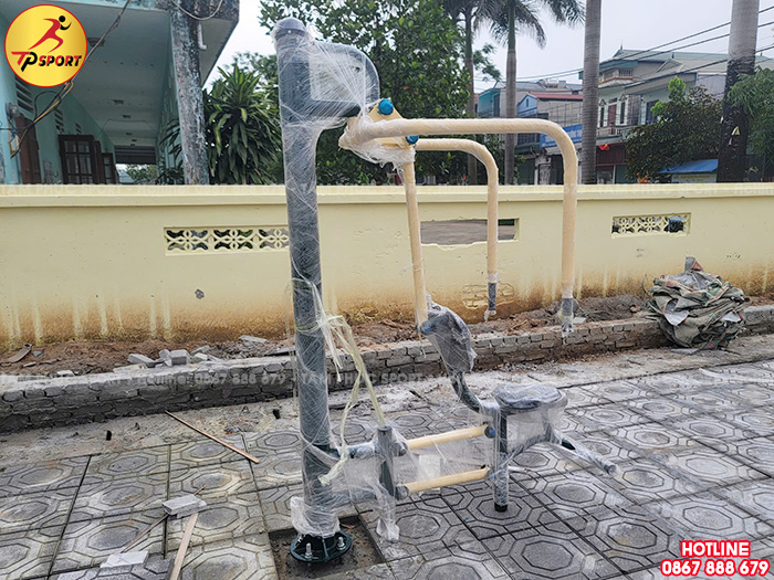 Thi công lắp đặt thiết bị thể dục ngoài trời cho sân nhà văn hoá tại Thái Nguyên