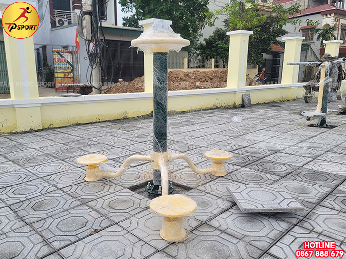 Thi công lắp đặt thiết bị thể dục ngoài trời cho sân nhà văn hoá tại Thái Nguyên
