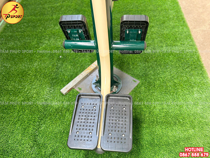 Thiết bị thể dục đa năng đạp chân và lắc eo ngoài trời DN-018