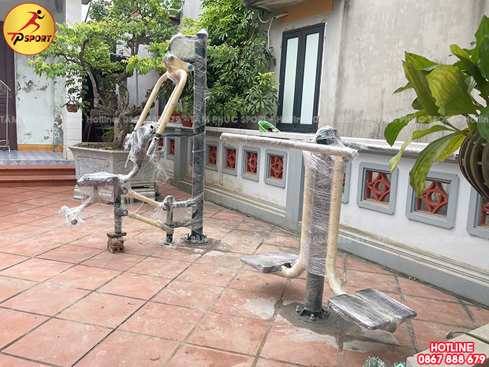 Lắp đặt máy tập thể dục ngoài trời cho sân vườn gia đình anh Trung tại Vĩnh Phúc