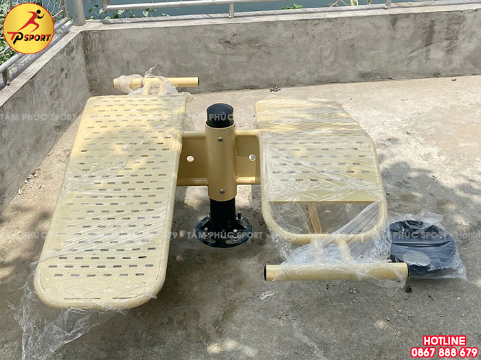 Thi công lắp đặt thiết bị thể dục ngoài trời cho sân tập thể tại Phú Thọ