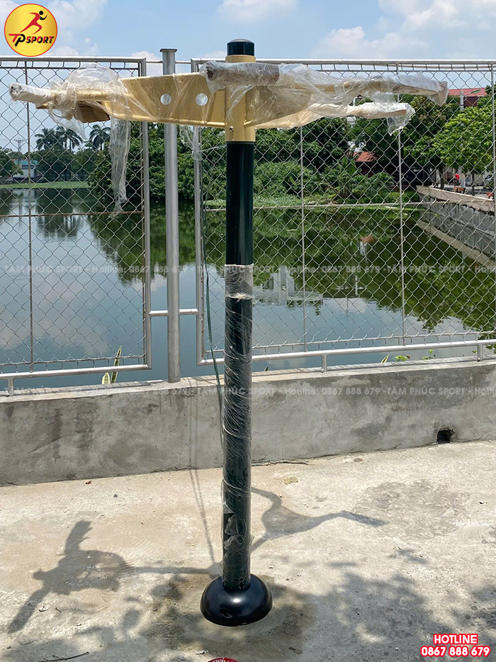Thi công lắp đặt thiết bị thể dục ngoài trời cho sân tập thể tại Phú Thọ