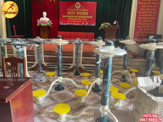 Có nên lắp đặt thiết bị thể dục ngoài trời cho sân nhà văn hoá xã phường không?