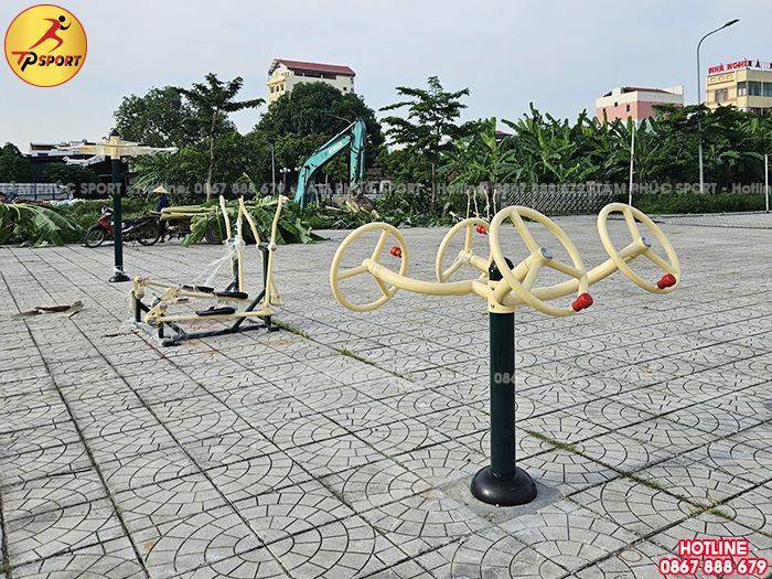 Lắp đặt thiết bị thể dục ngoài trời cho sân cộng đồng tại tỉnh Phú Thọ