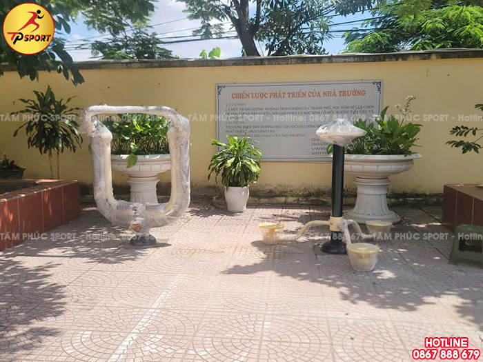 Lắp đặt thiết bị thể dục ngoài trời cho trường học tại Hải Phòng