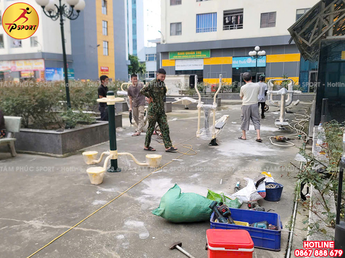 Công trình lắp đặt thiết bị tập thể dục ngoài trời cho sân chung cư tại Hà Nội