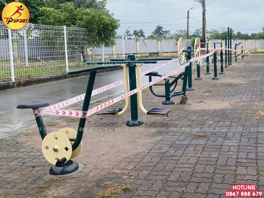 Thi công lắp đặt thiết bị thể dục ngoài trời cho sân thể thao của Học viện Tòa Án