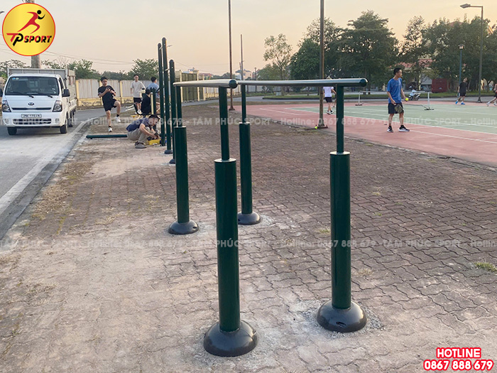 Thi công lắp đặt thiết bị thể dục ngoài trời cho sân thể thao của Học viện Tòa Án