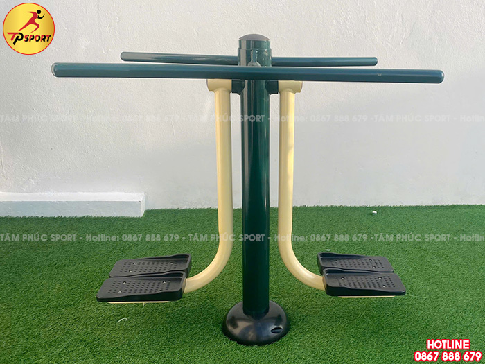 Công trình lắp máy thể dục ngoài trời trên nóc toà nhà chung cư tại Hà Nội