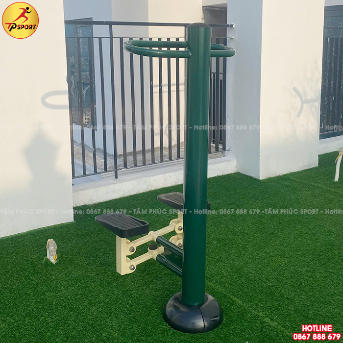 Công trình lắp máy thể dục ngoài trời trên nóc toà nhà chung cư tại Hà Nội