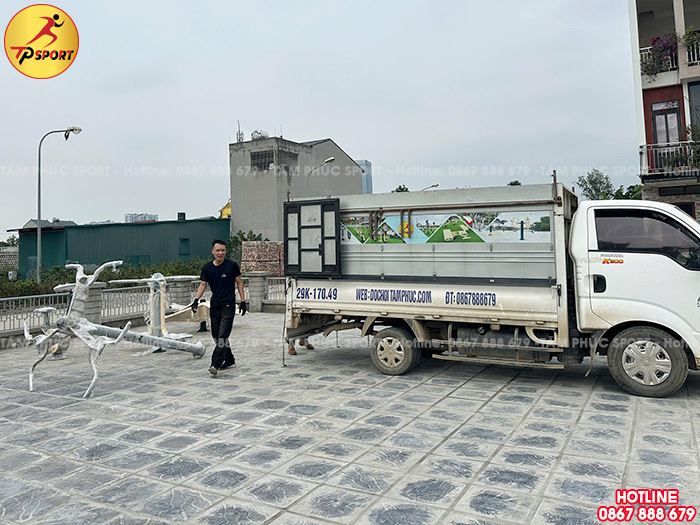 Lắp đặt máy tập thể dục ngoài trời cho khu dân cư tại 2 xã Phù Đổng & Bát Tràng, Hà Nội