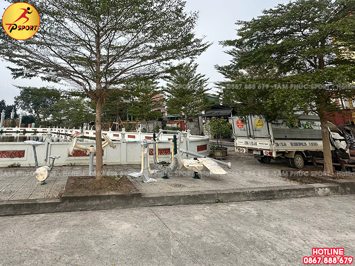 Lắp đặt máy tập thể dục ngoài trời cho khu dân cư tại 2 xã Phù Đổng & Bát Tràng, Hà Nội