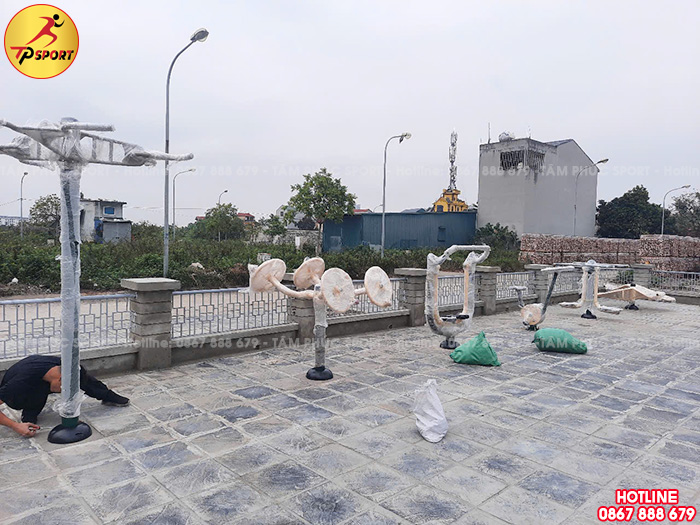 Lắp đặt máy tập thể dục ngoài trời cho khu dân cư tại 2 xã Phù Đổng & Bát Tràng, Hà Nội