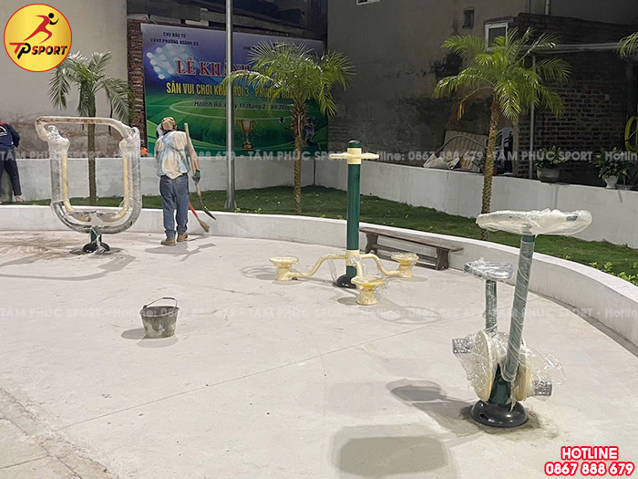 Lắp đặt thiết bị thể dục ngoài trời cho khu thể dục cộng đồng tại Hưng Yên