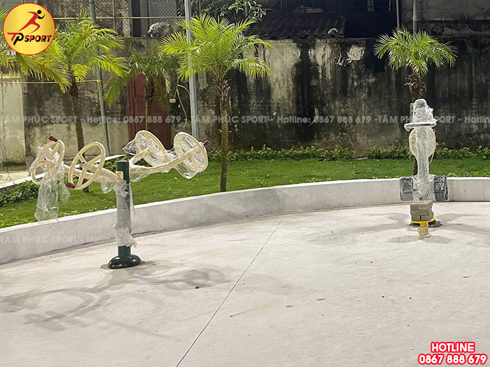 Lắp đặt thiết bị thể dục ngoài trời cho khu thể dục cộng đồng tại Hưng Yên