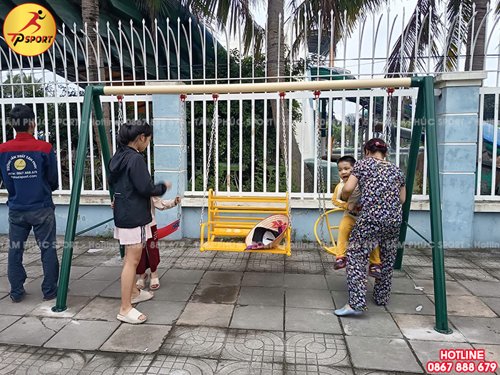 Sửa chữa và lắp đặt thiết bị thể dục, đồ chơi trẻ em cho sân cộng đồng tại Nam Định