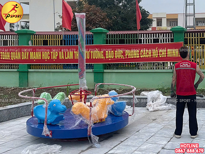 Công trình thi công lắp đặt thiết bị tập thể dục ngoài trời cho nhà văn hoá tại Bãi Cháy, Quảng Ninh
