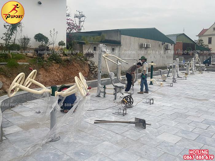 Công trình thi công lắp đặt thiết bị tập thể dục ngoài trời cho nhà văn hoá tại Bãi Cháy, Quảng Ninh