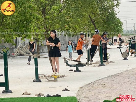 Thi công lắp đặt máy tập thể dục ngoài trời cho sân cộng đồng tại Vĩnh Phúc